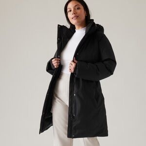 NEW WITH TAGS Athleta Outbound Parka